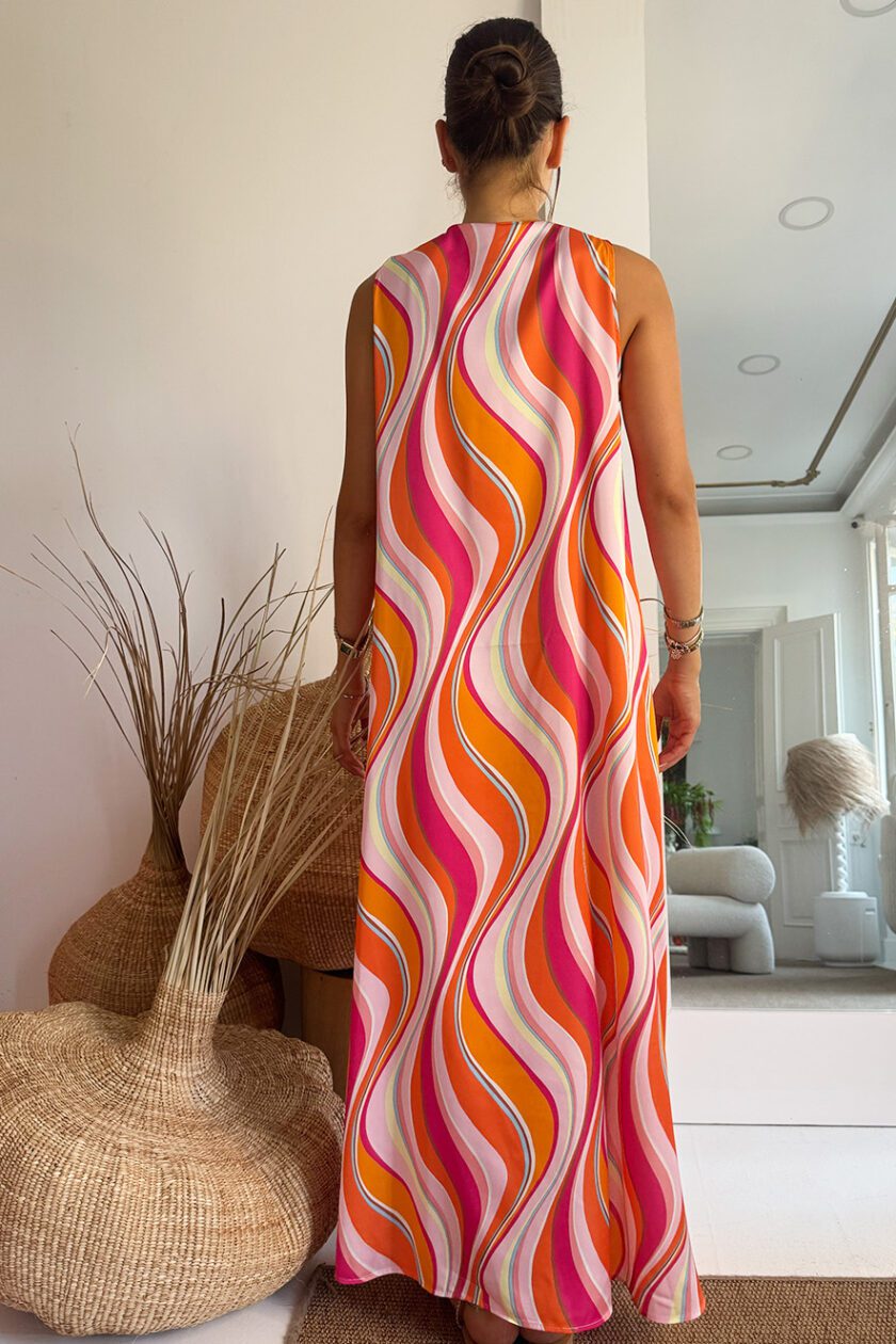 Nema Sleeveless Satin Kaftan Fuxia/Orange - Image 3