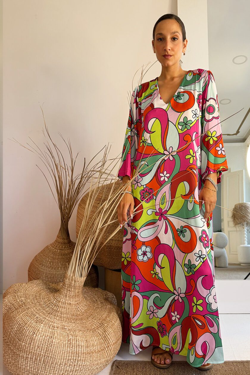 Nema Satin Kaftan Long Sleeve Pink